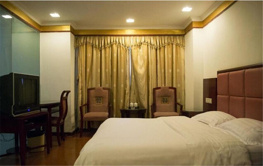 Baojiang Yingbin Hotel Zhuhai Exterior photo